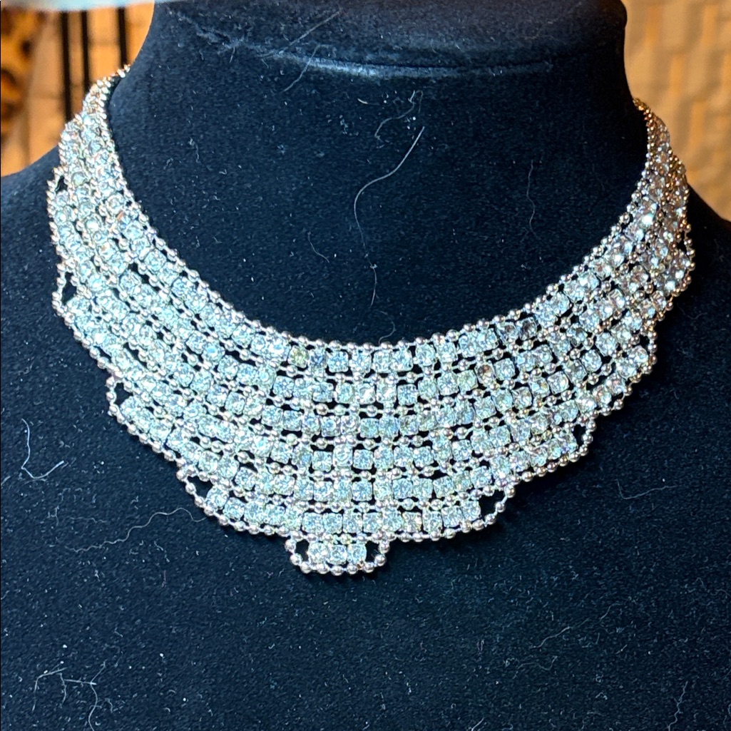 Statement Rhinestone Choker 423
